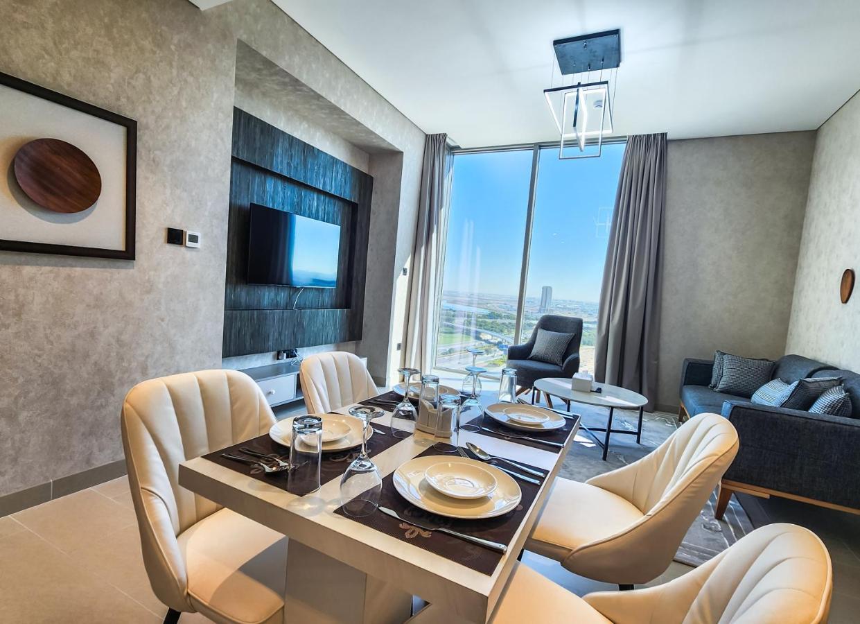 Stay By Latinem Luxury 2Br Holiday Home Cv B1614 Near Burj Khalifa Dubái Exterior foto